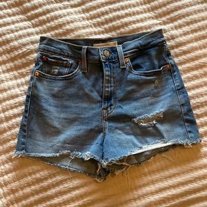 Levi’s high rise shorts